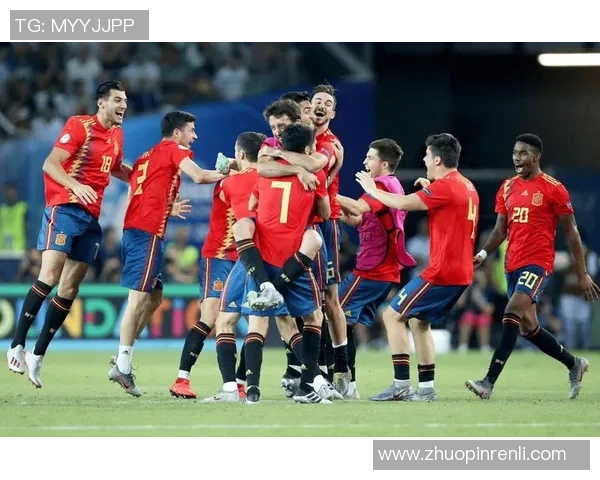 西班牙足球界的璀璨明星阵容及其辉煌成就回顾